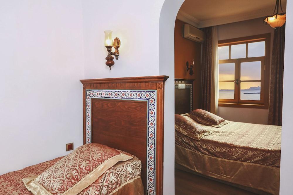 Cheers Vintage Hostel Istanbulská provincie Exteriér fotografie A room at the hotel